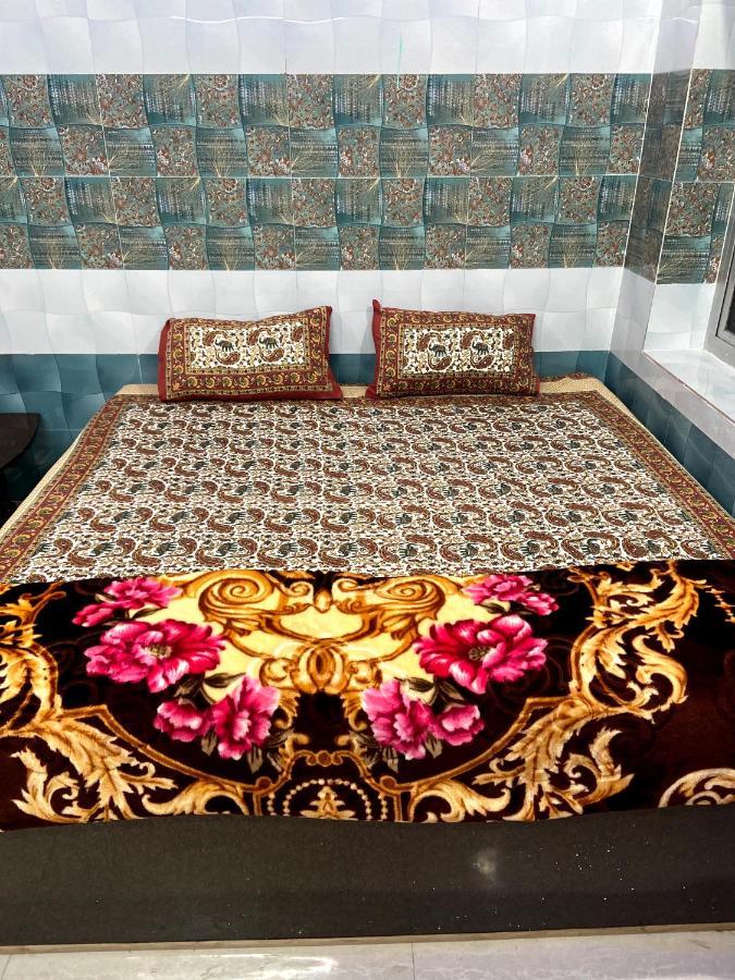 Garuda Guest House Varanasi Dış mekan fotoğraf