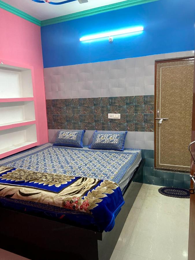 Garuda Guest House Varanasi Dış mekan fotoğraf