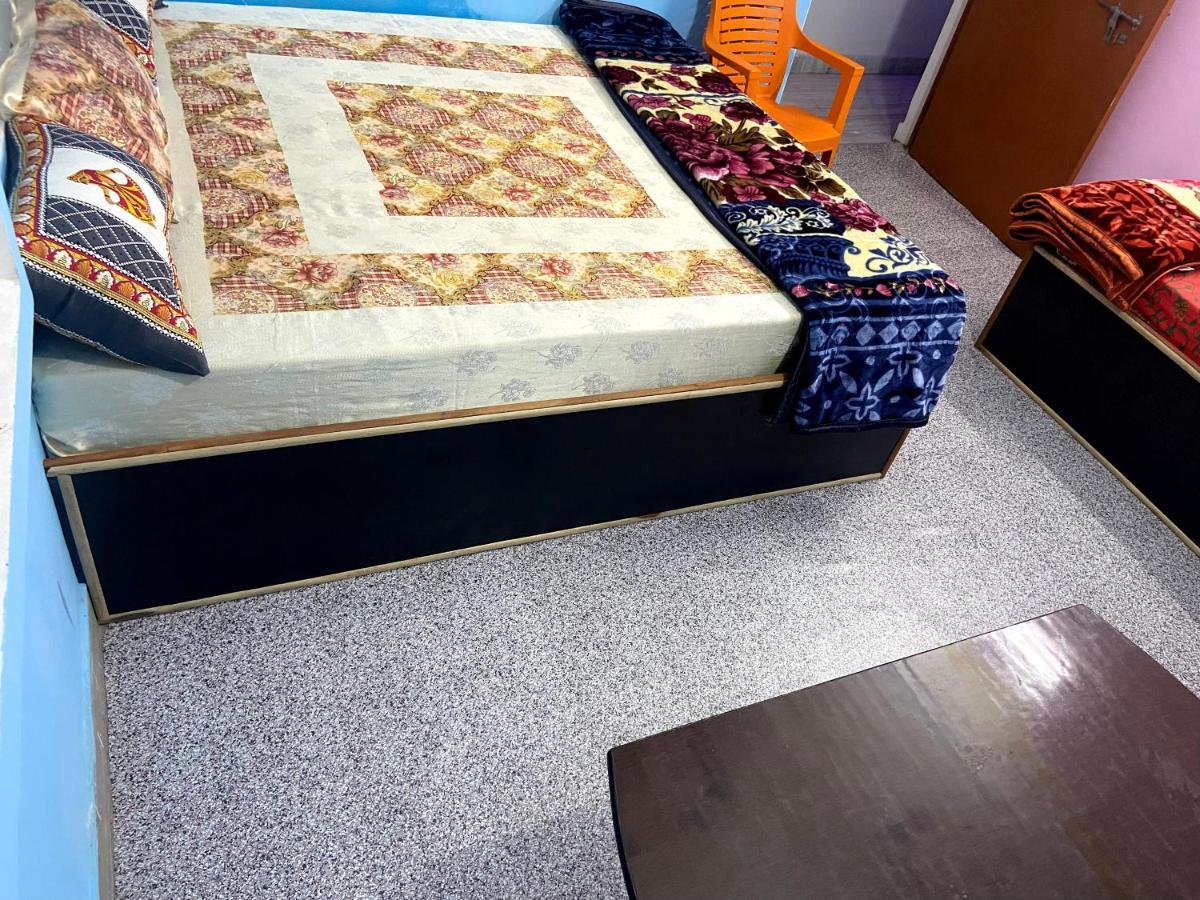 Garuda Guest House Varanasi Dış mekan fotoğraf