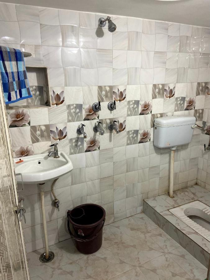 Garuda Guest House Varanasi Dış mekan fotoğraf